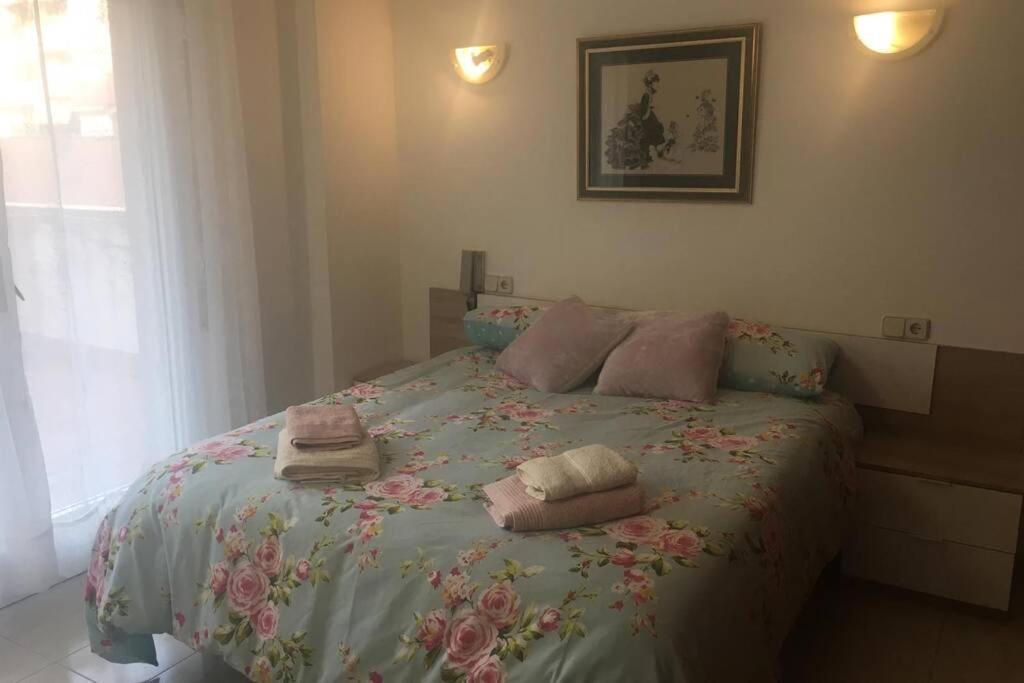 Còmode apartament al bell mig de Girona Exterior foto